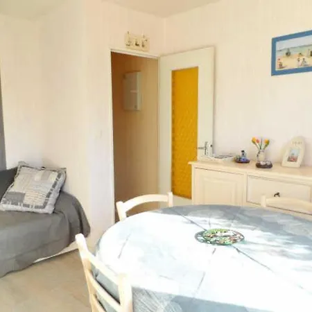 - 2 Pièces - Vue Jardin Appartement Cabourg